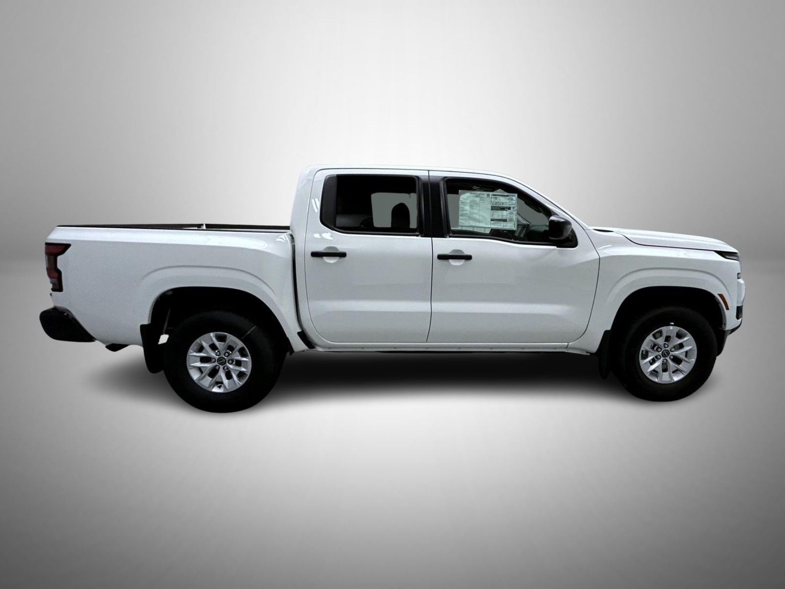 2026 Nissan Frontier S photo 4