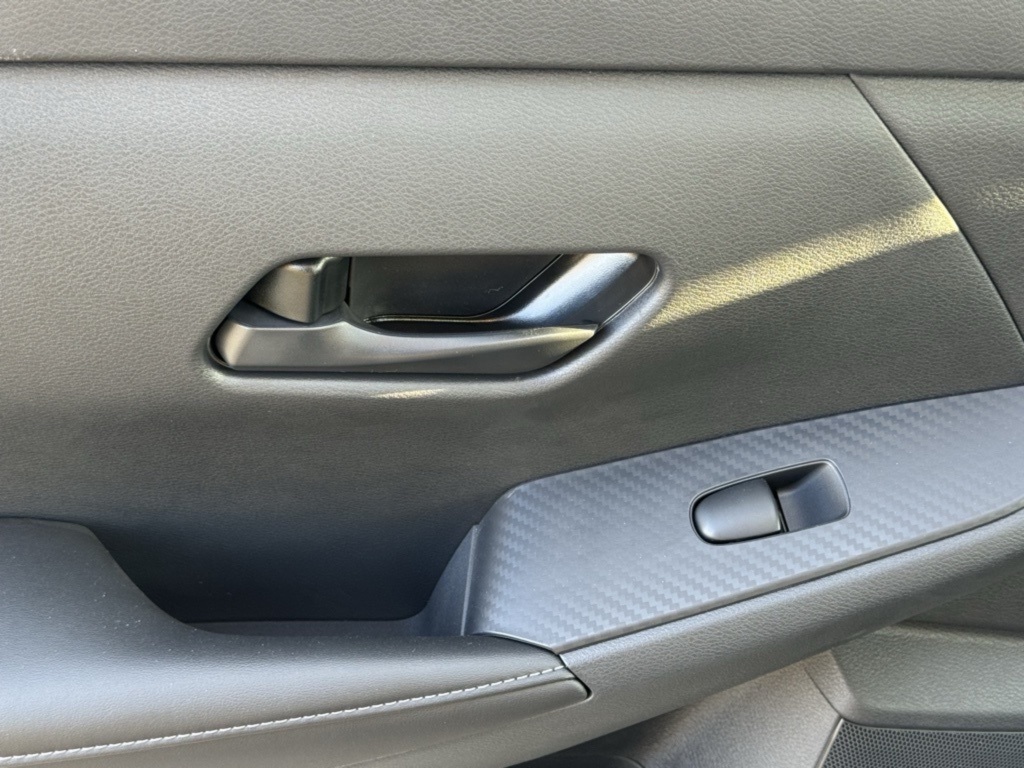 2025 Nissan Sentra S photo 17
