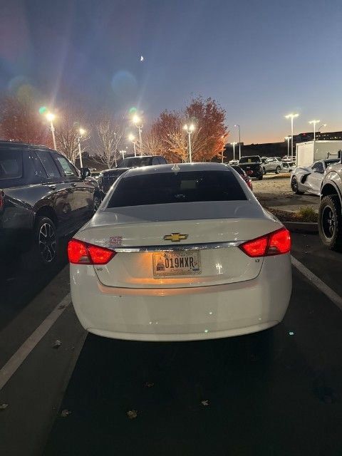 2018 Chevrolet Impala 1LT photo 3