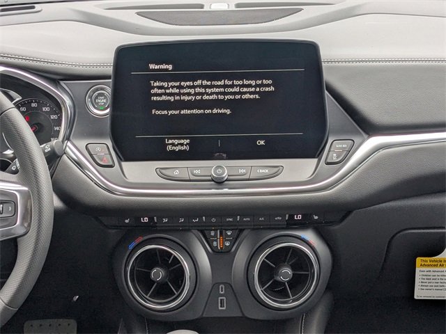 2025 Chevrolet Blazer 2LT photo 18
