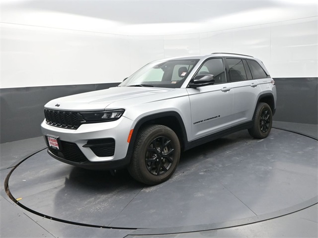 2024 Jeep Grand Cherokee Altitude X photo 3