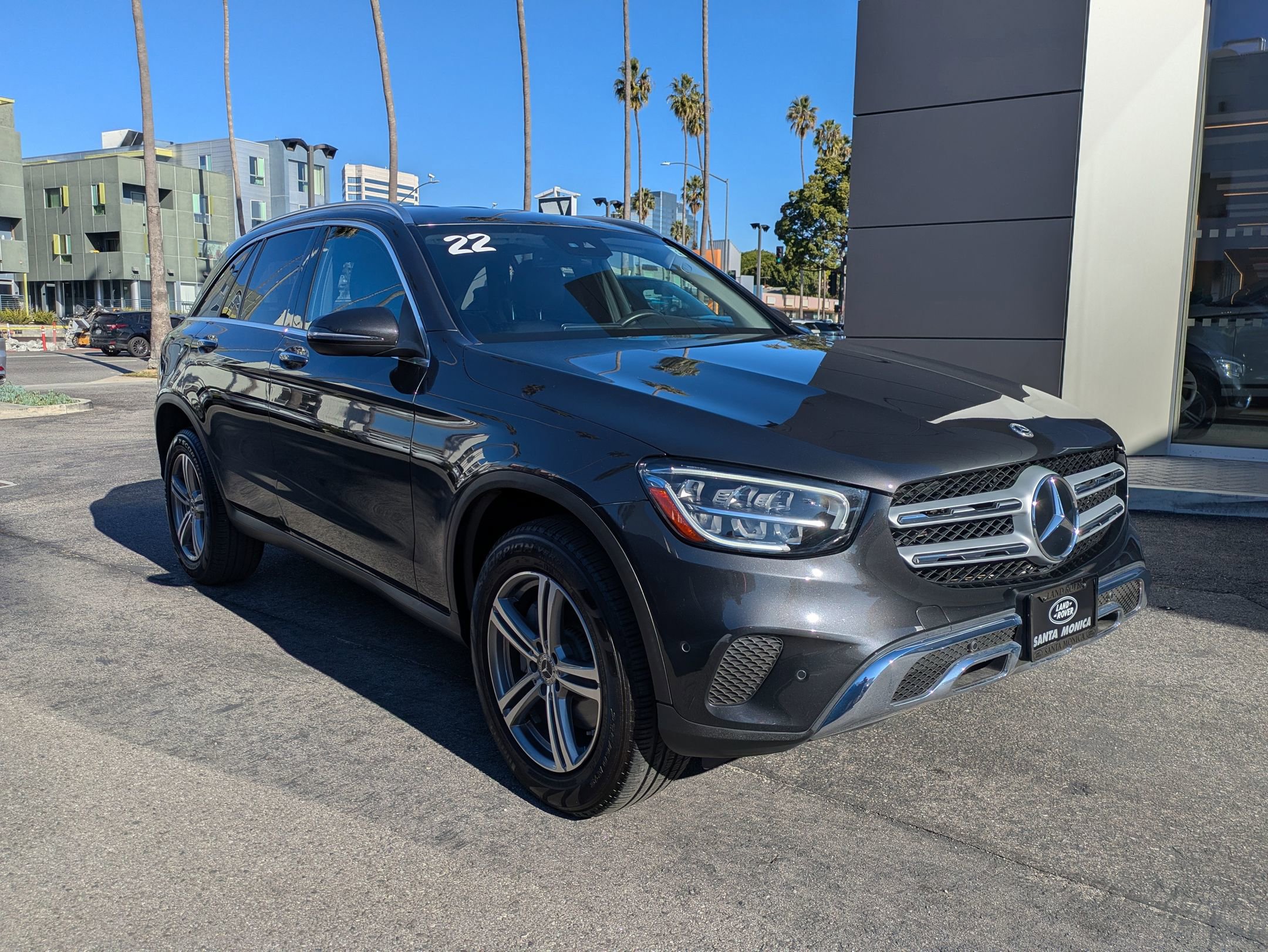 2022 Mercedes Benz GLC 300 photo 4