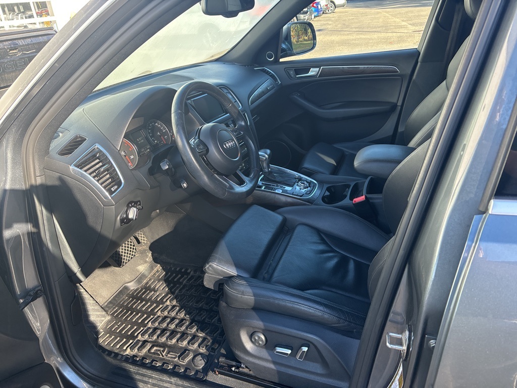 2016 Audi Q5 3.0T S line TDI Premium Plus photo 3