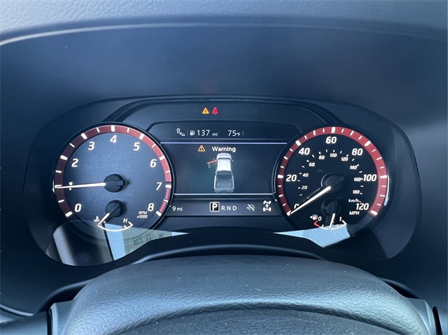 2025 Nissan Frontier PRO-4X photo 13