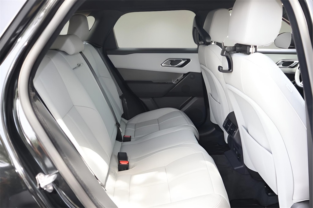 2026 Land Rover Range Rover Velar S photo 16