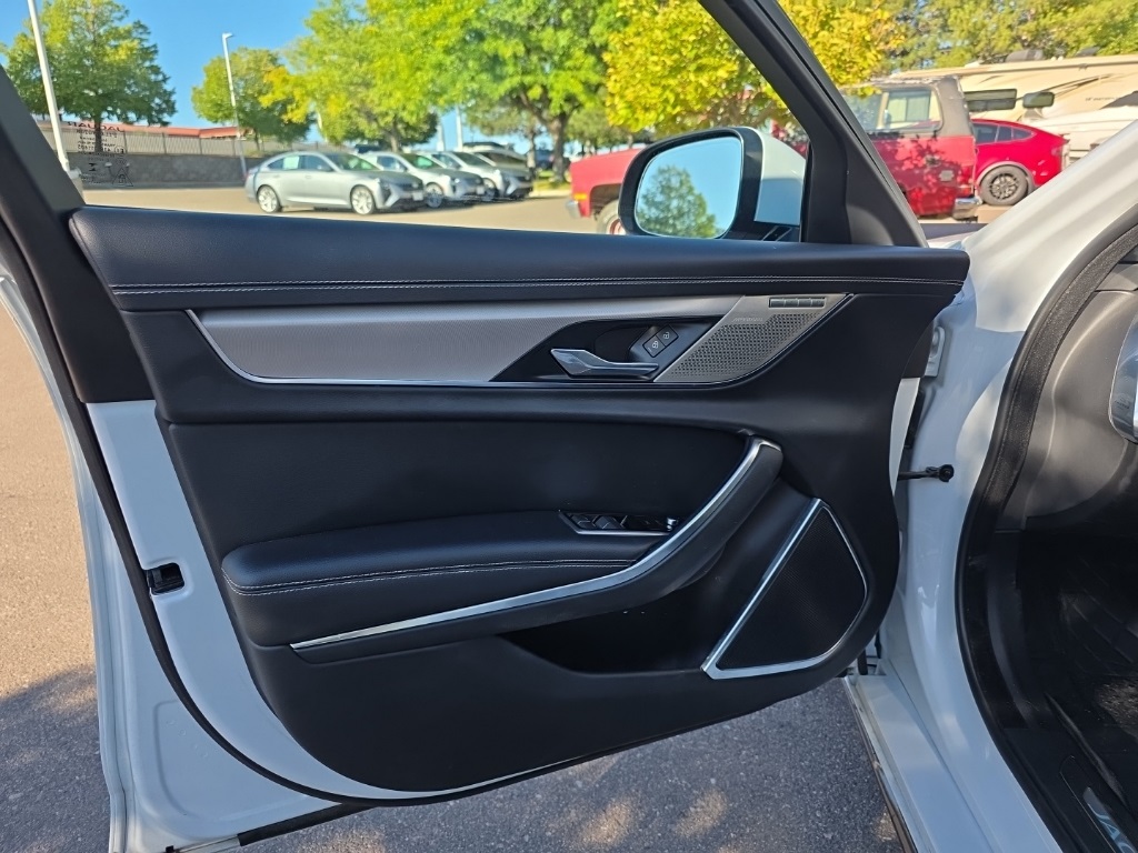 2021 Jaguar XF R-Dynamic SE photo 10