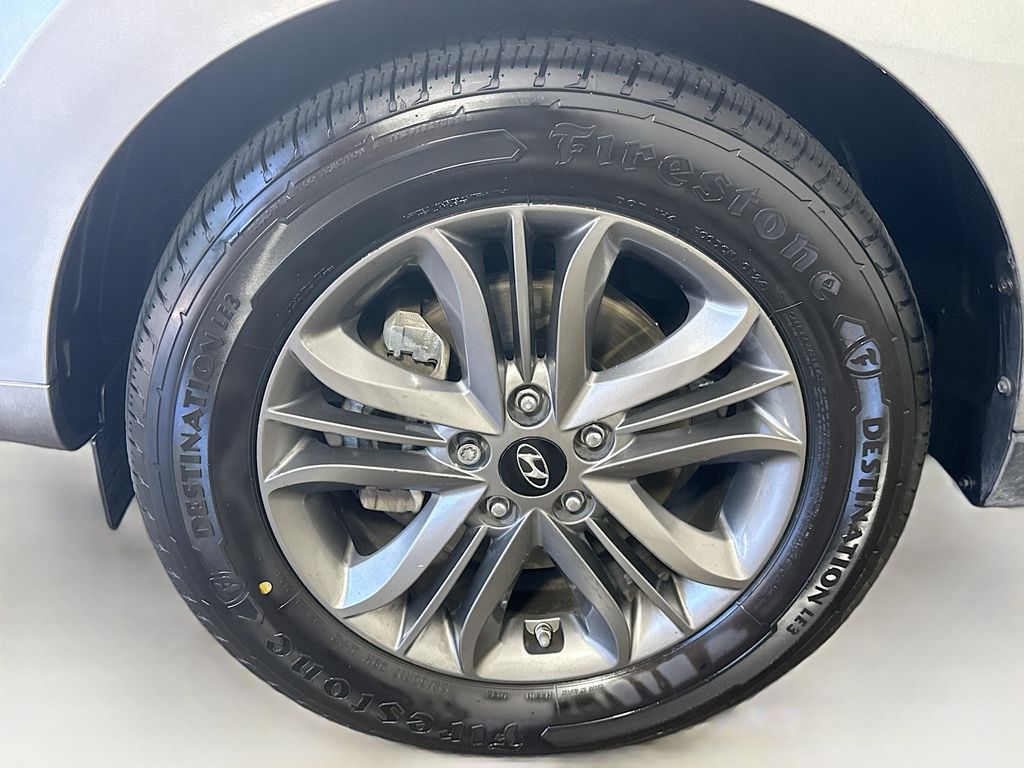 2014 Hyundai Tucson SE photo 35