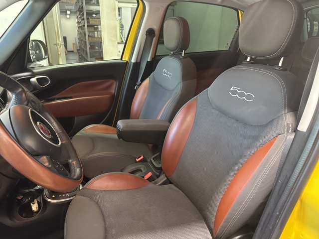 2014 Fiat 500L Trekking photo 12