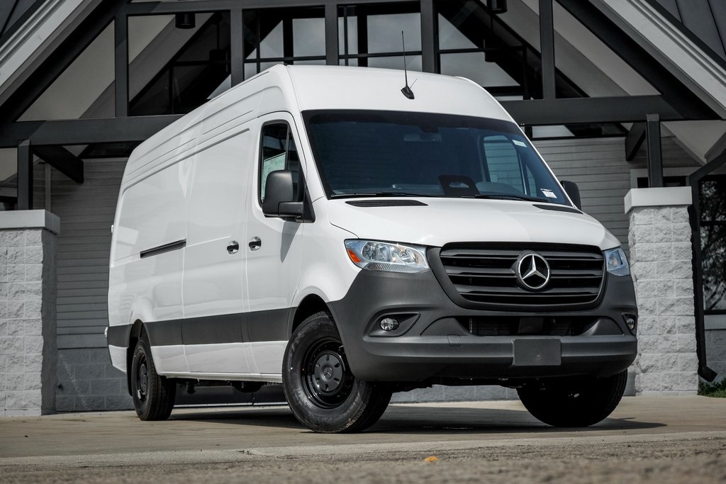 2025 Mercedes-Benz Sprinter Cargo Van