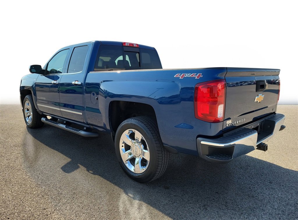 2017 Chevrolet Silverado 1500 LTZ photo 4
