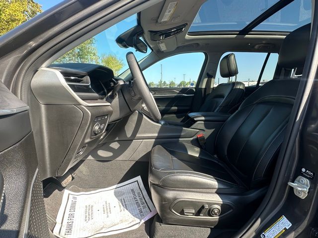2023 Jeep Cherokee 4xe photo 23
