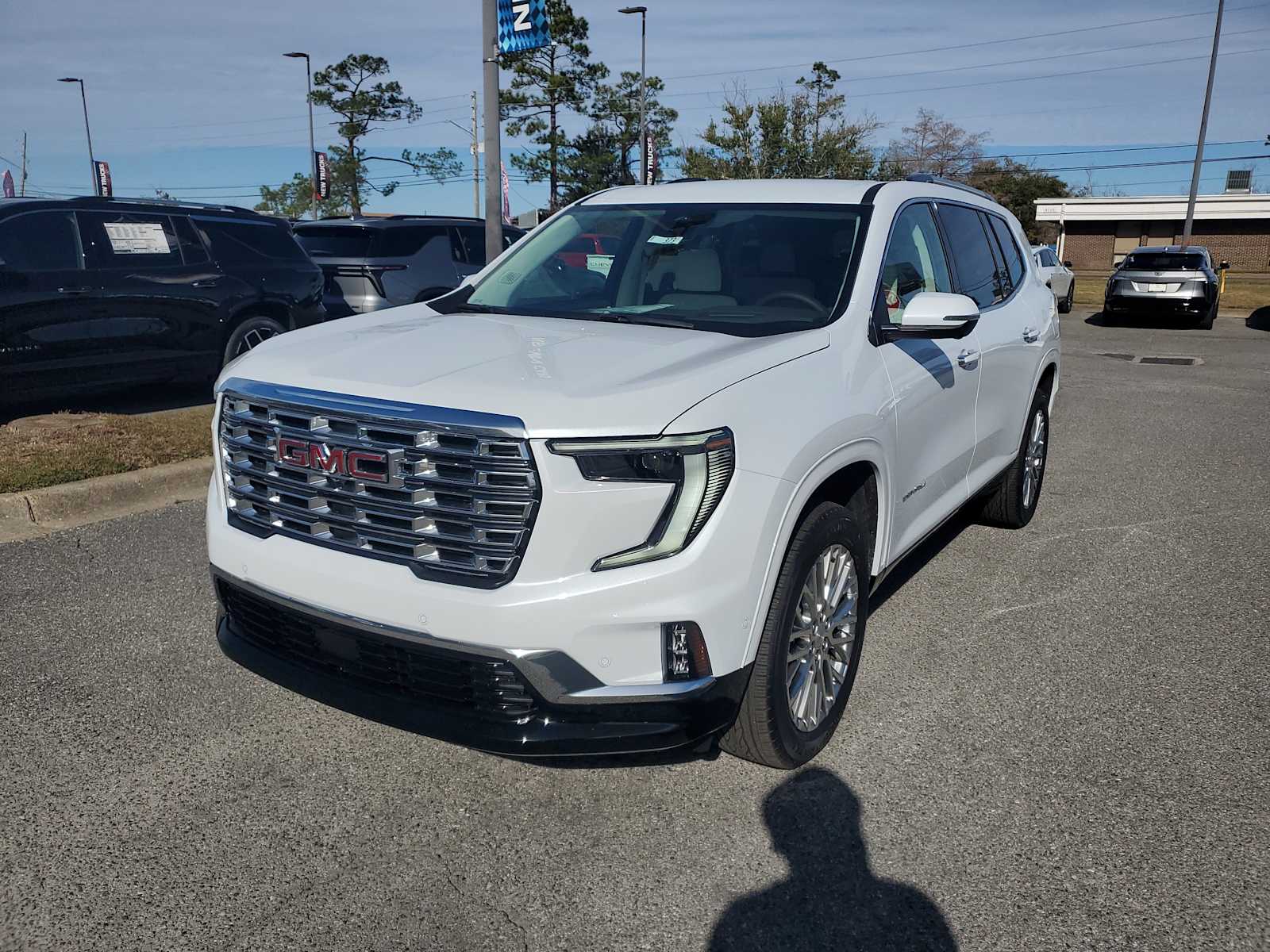 2026 GMC Acadia Denali's photo