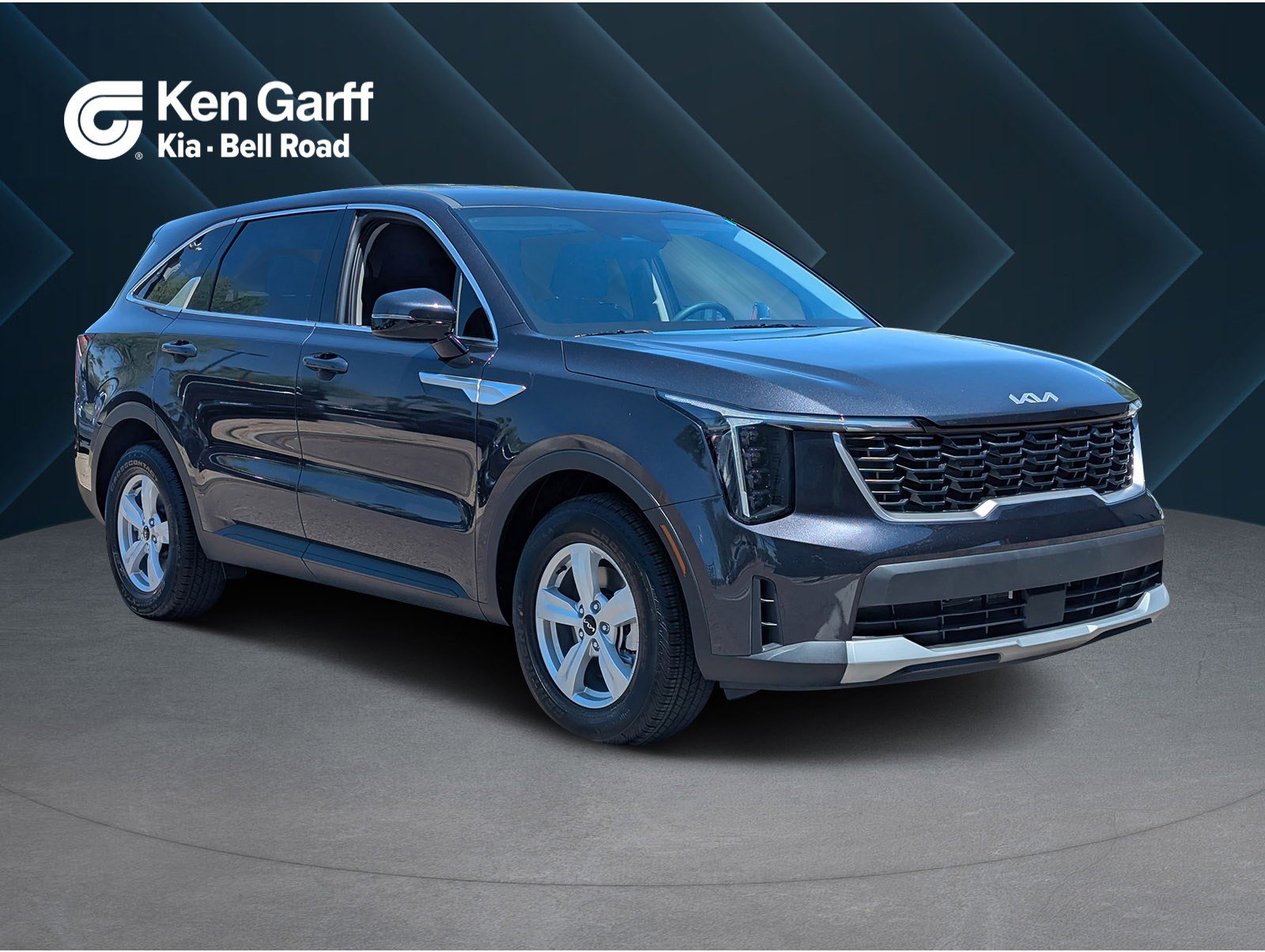 2025 Kia Sorento LX's photo