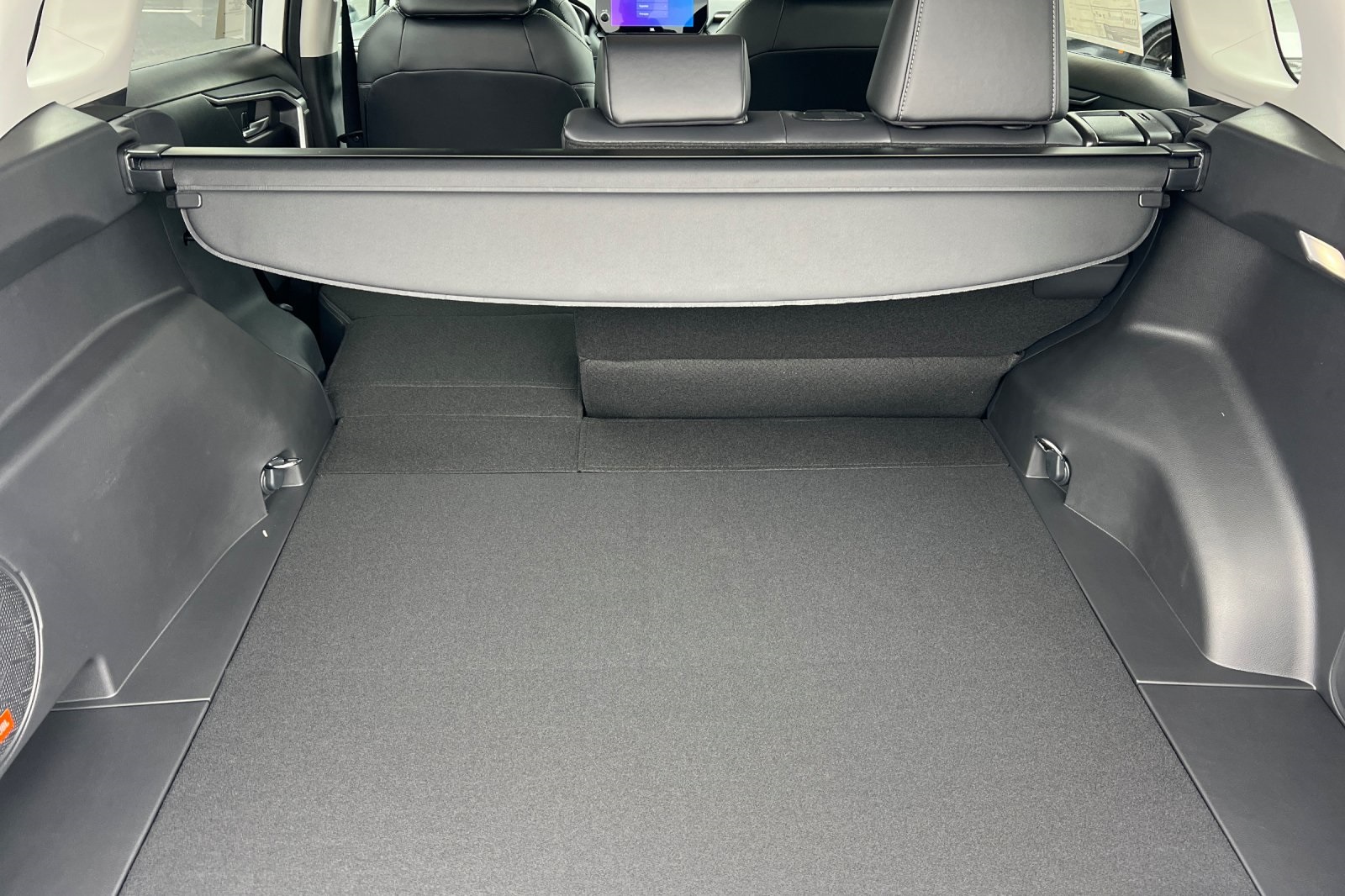 2025 Toyota RAV4 XLE Premium photo 14