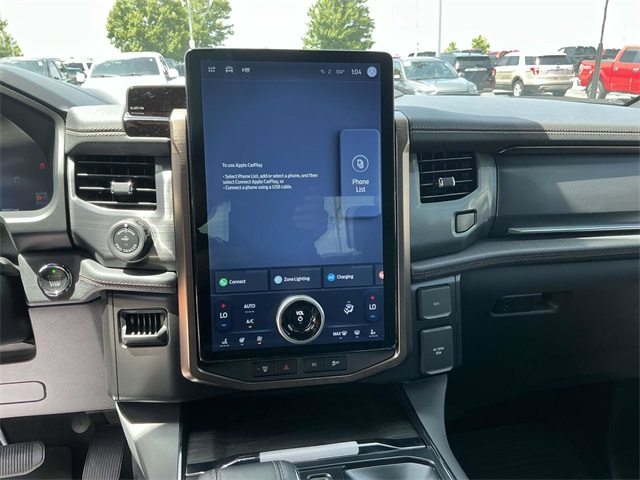 2024 Ford F-150 Lightning Lariat photo 17