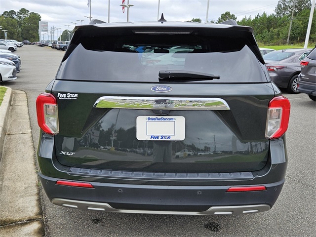 2022 Ford Explorer XLT photo 11