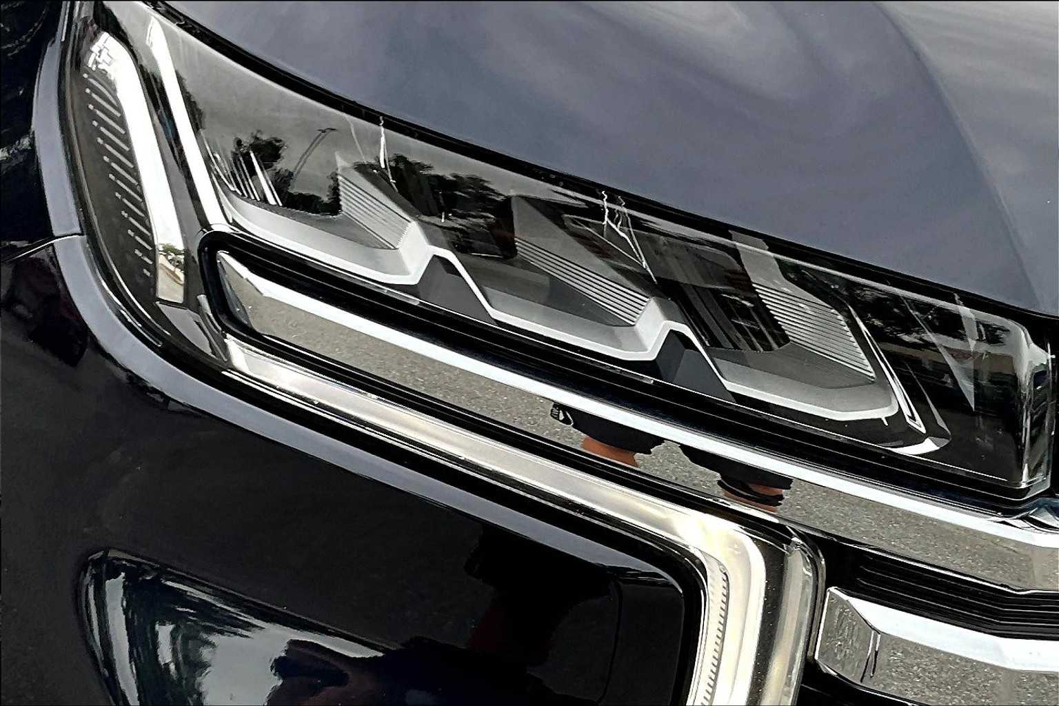 2021 Chevrolet Tahoe Premier photo 26