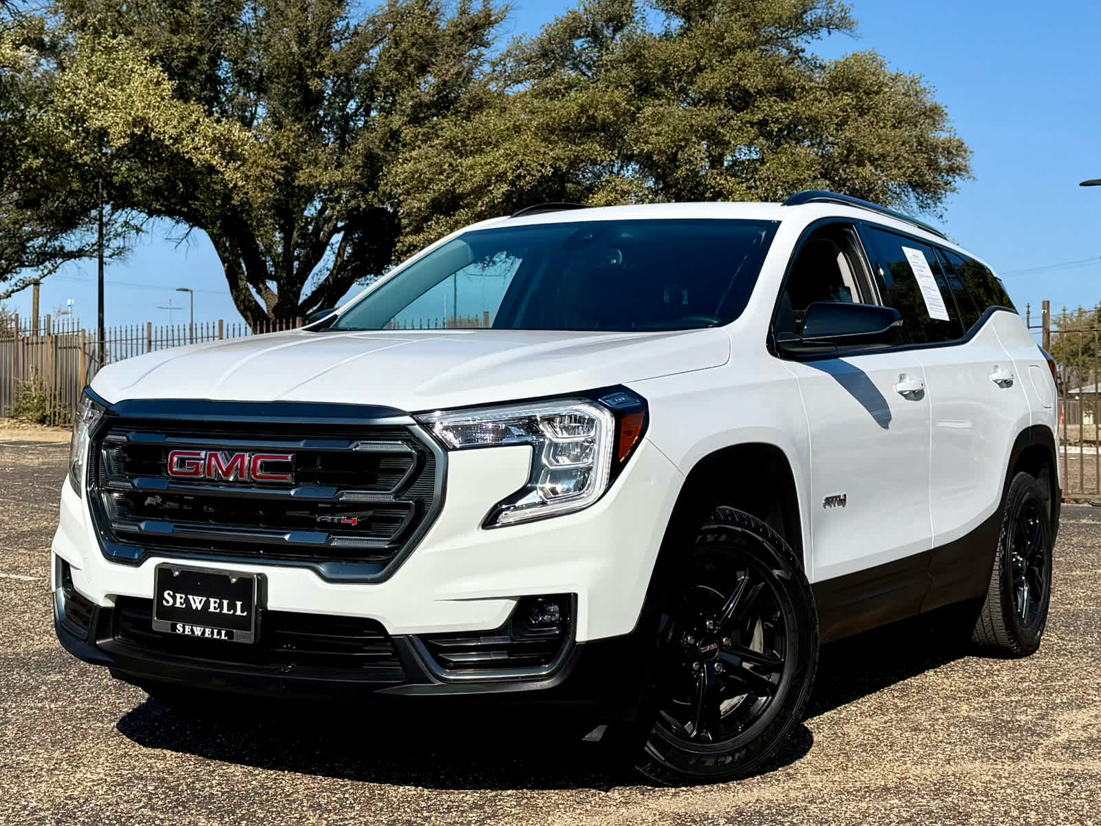 2023 GMC Terrain AT4's photo