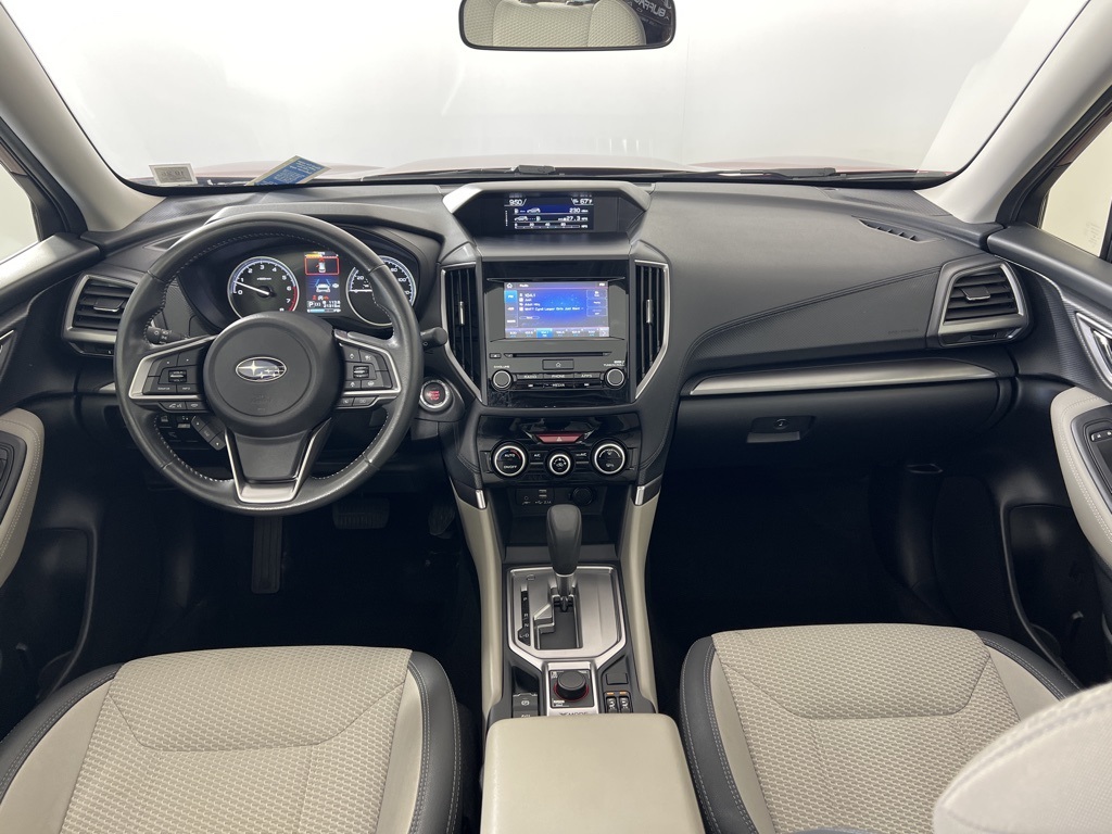 2023 Subaru Forester Premium photo 2