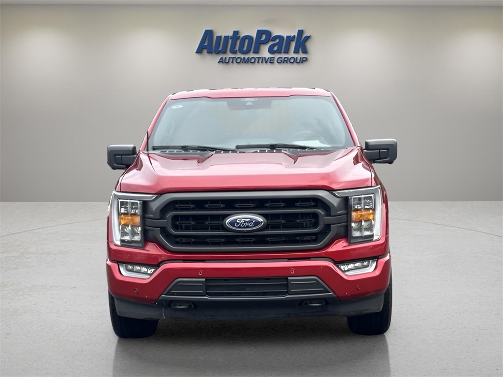 2022 Ford F-150 XLT photo 2