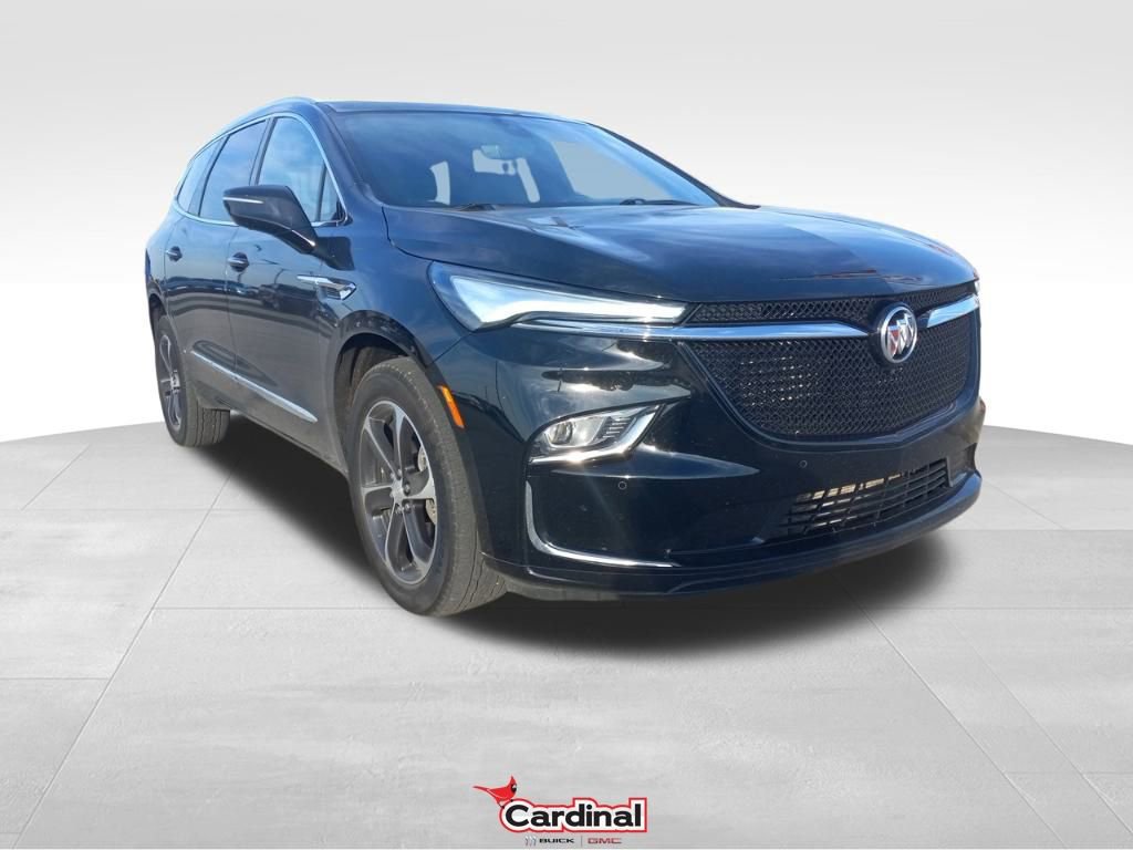 2022 Buick Enclave Essence's photo