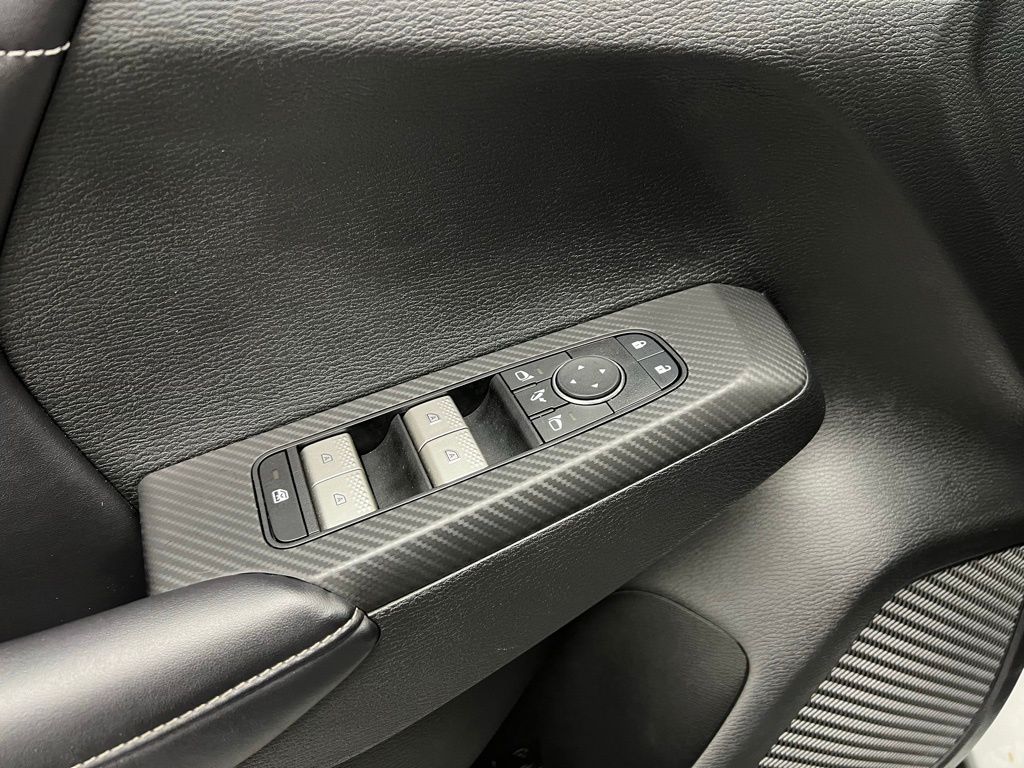 2024 Mitsubishi Outlander SE S-AWC photo 23