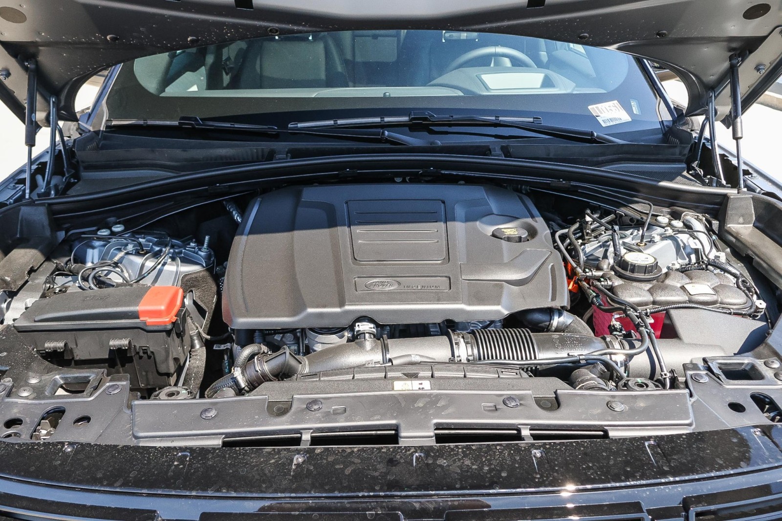 2026 Land Rover Range Rover Velar SE photo 24