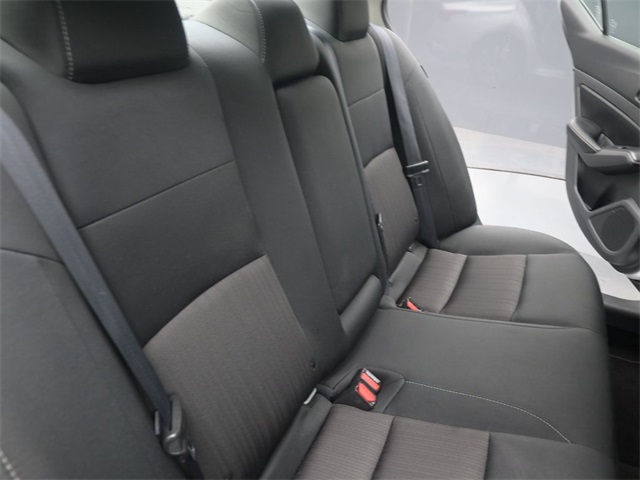 2024 Nissan Altima 2.5 SV photo 21