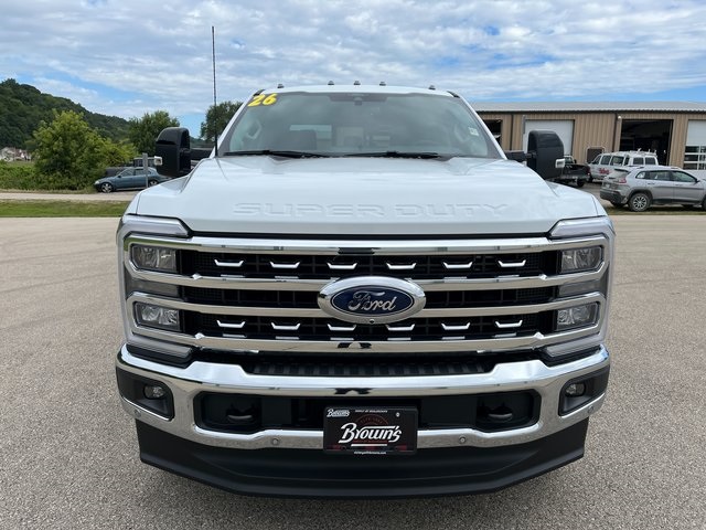 2026 Ford F-250 Lariat photo 2