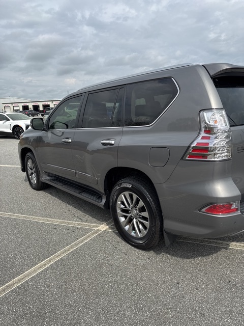 2014 Lexus GX 460 Luxury photo 4