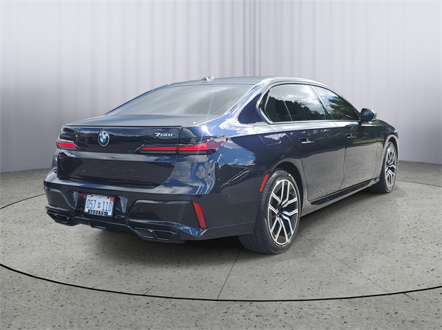2023 Bmw 760i xDrive photo 3