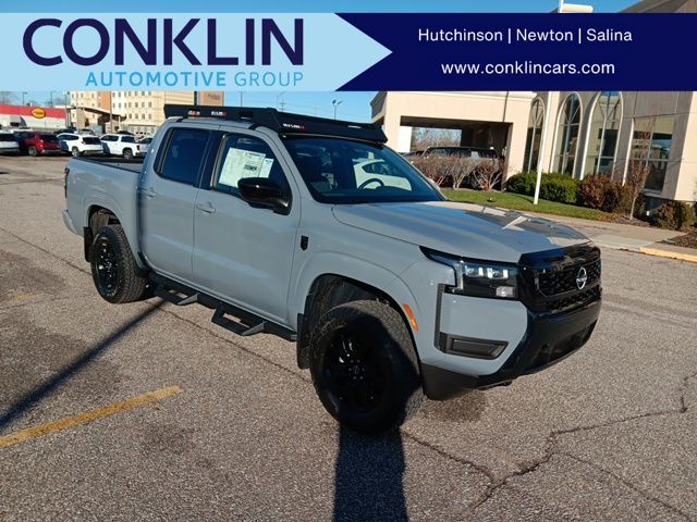 2026 Nissan Frontier SV's photo