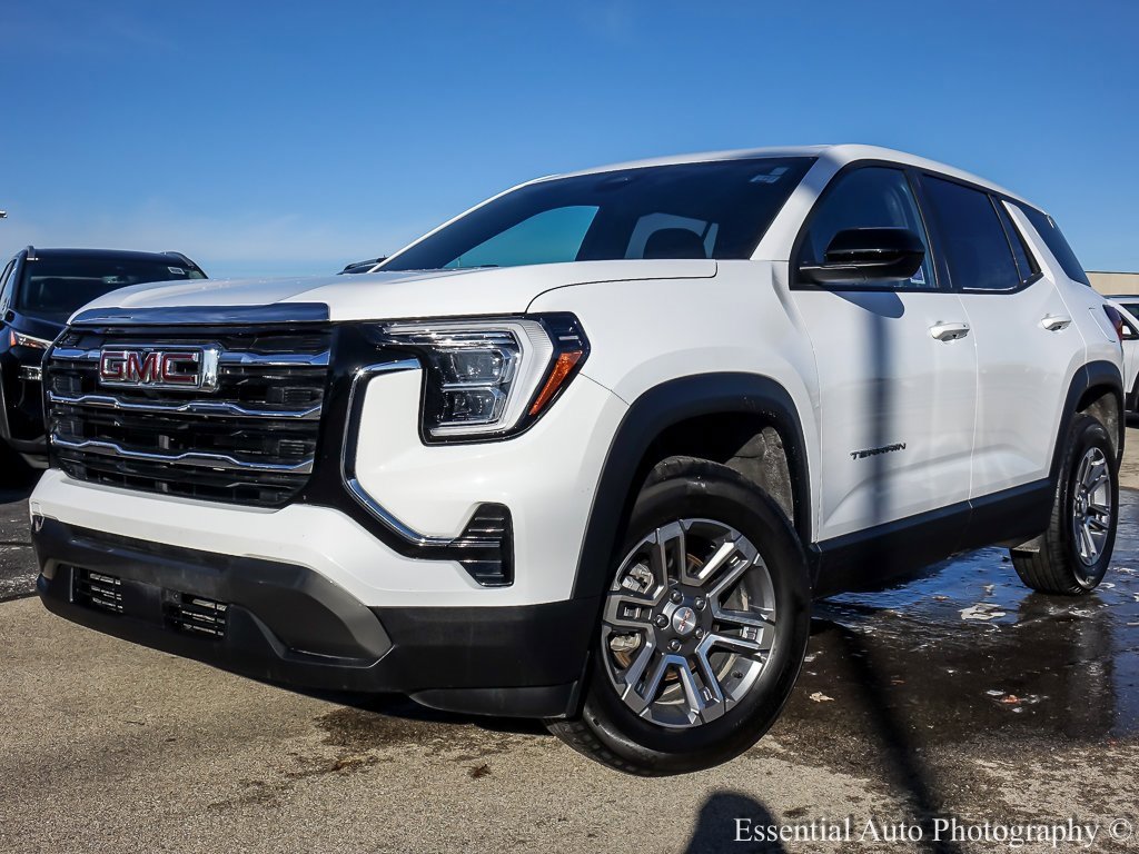 2025 GMC Terrain Elevation's photo