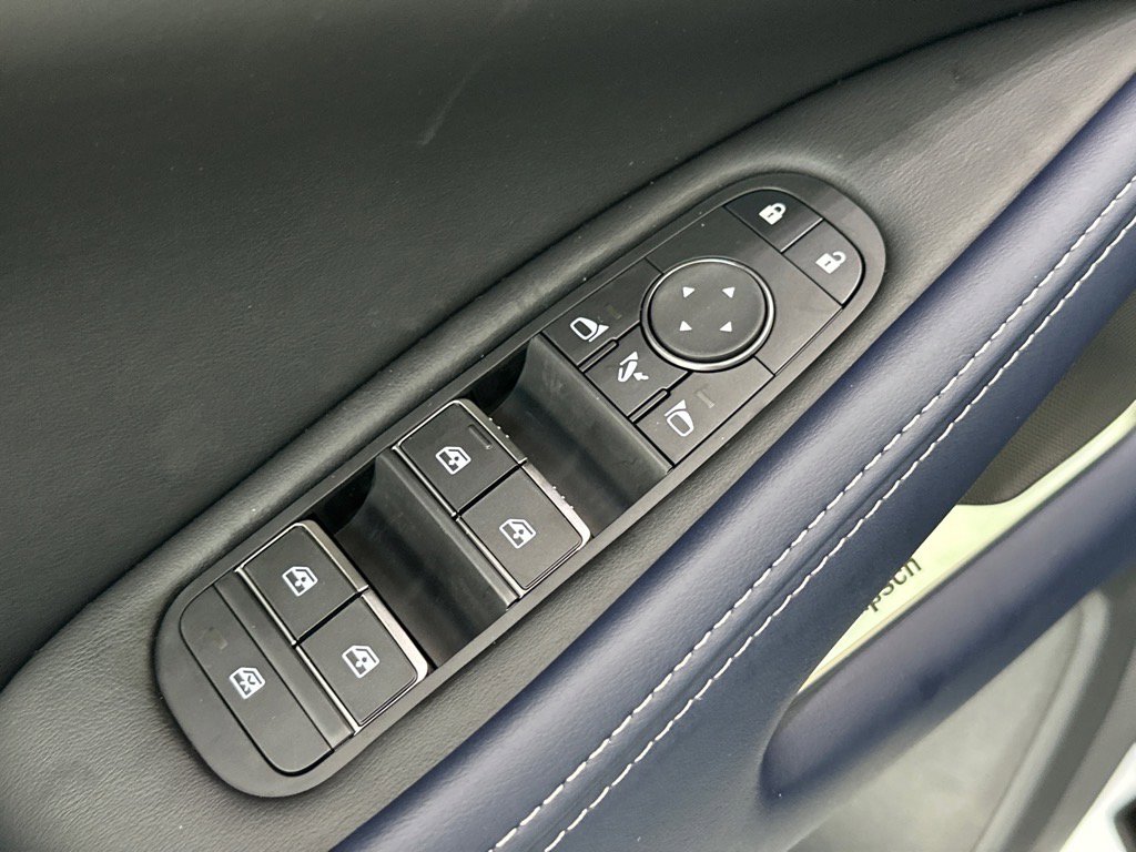 2026 Infiniti QX60 Luxe photo 17