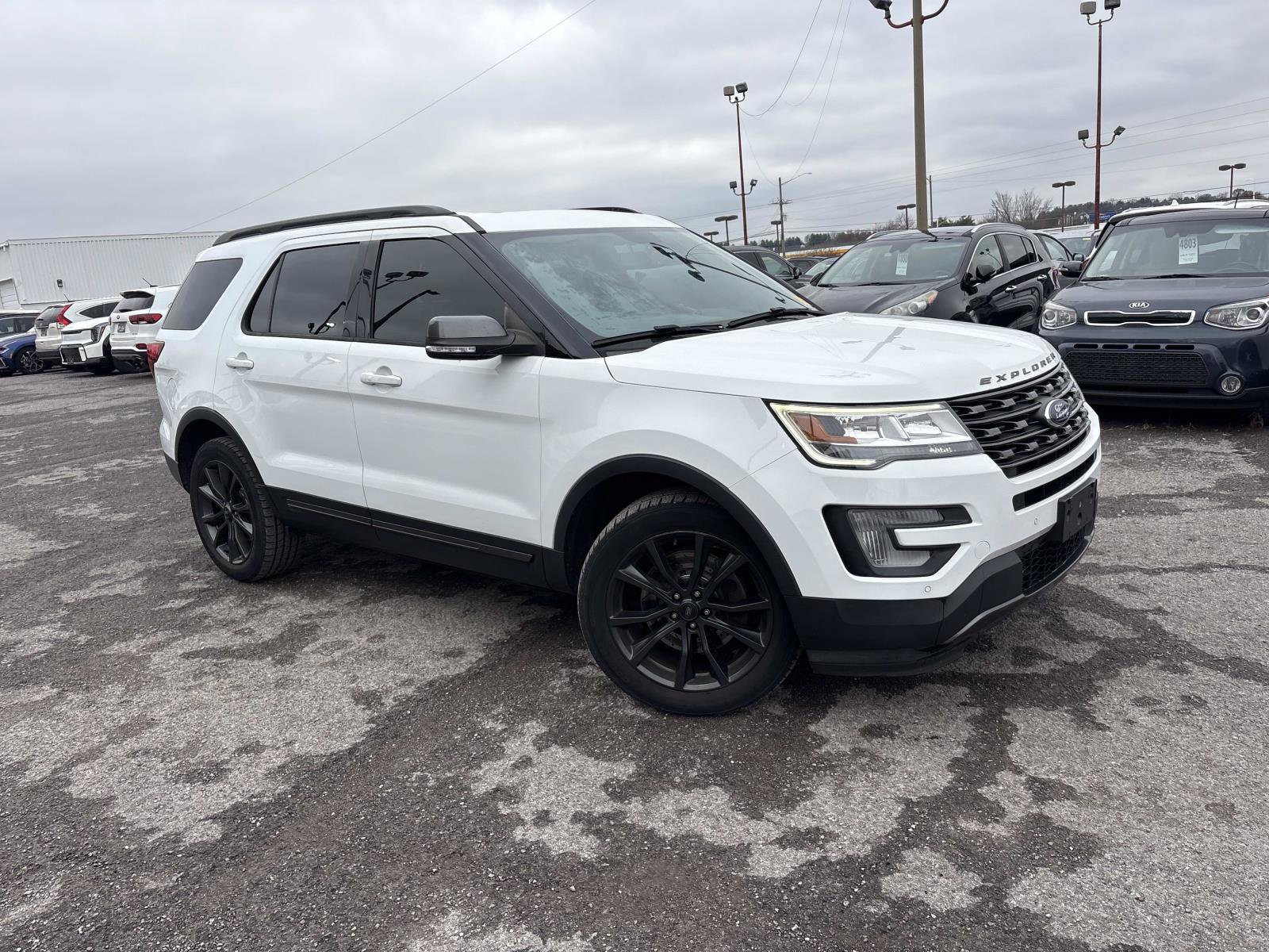 2017 Ford Explorer