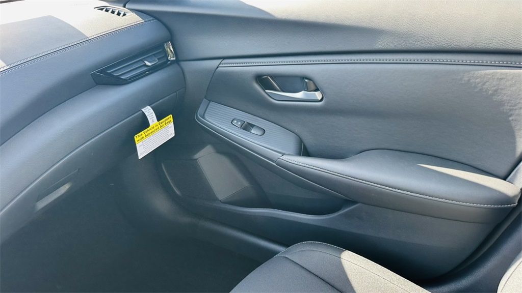 2025 Nissan Sentra SV photo 22
