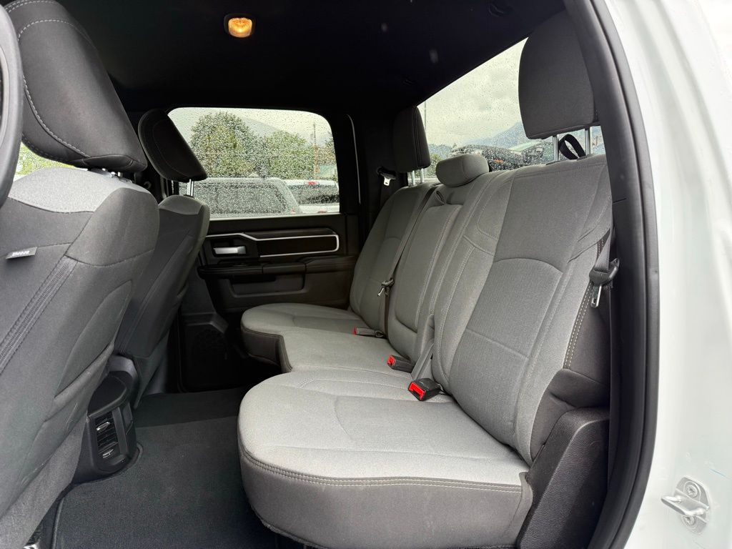 2024 Ram 2500 Big Horn photo 14