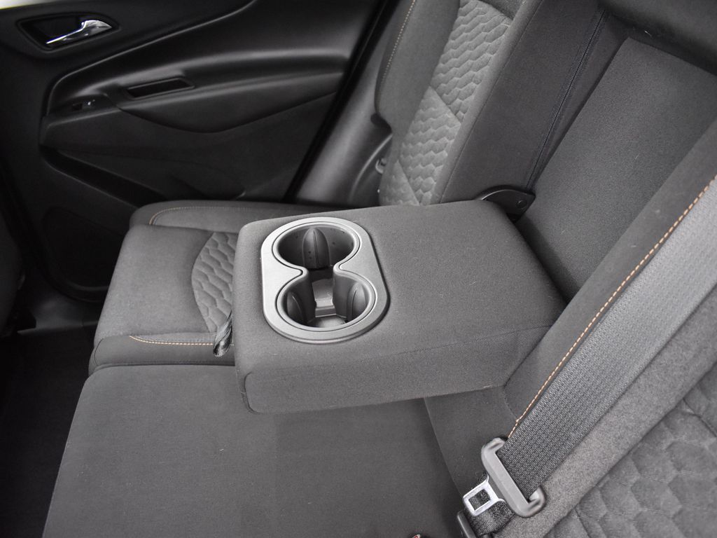 2018 Chevrolet Equinox LT photo 19