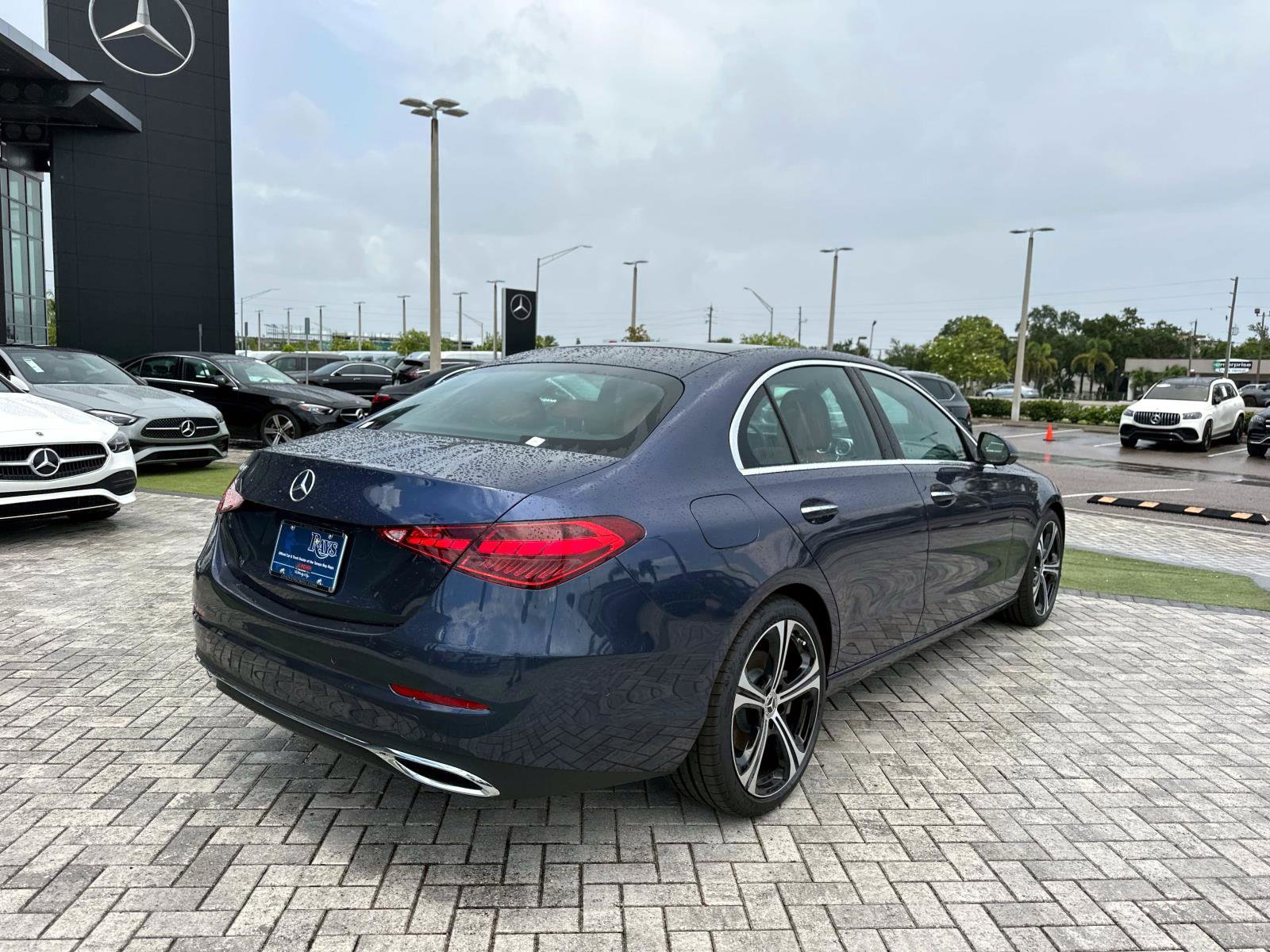2025 Mercedes Benz C 300 Sedan photo 4