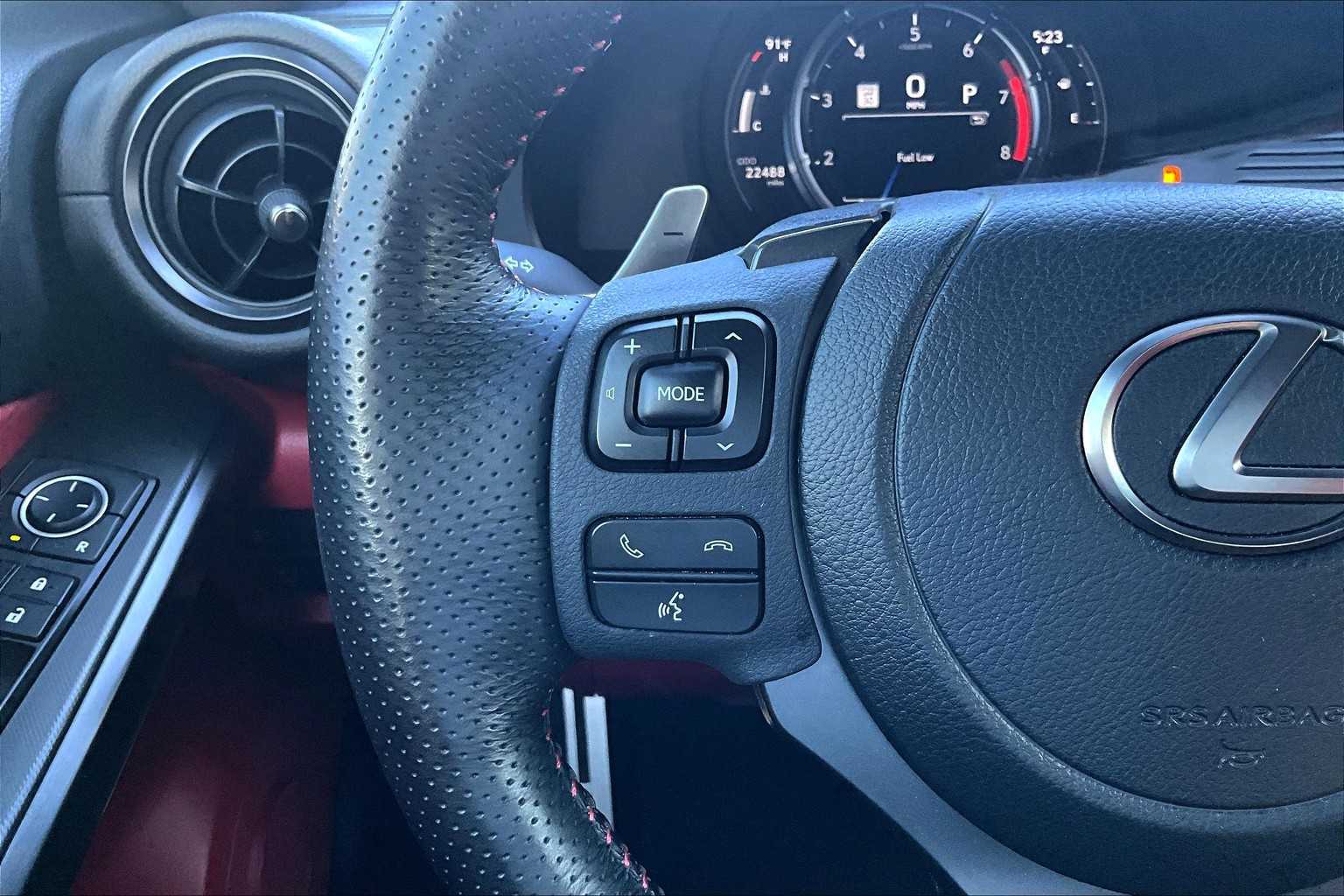 2023 Lexus IS F SPORT photo 20