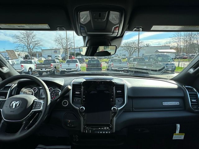 2025 Ram 2500 Big Horn photo 24