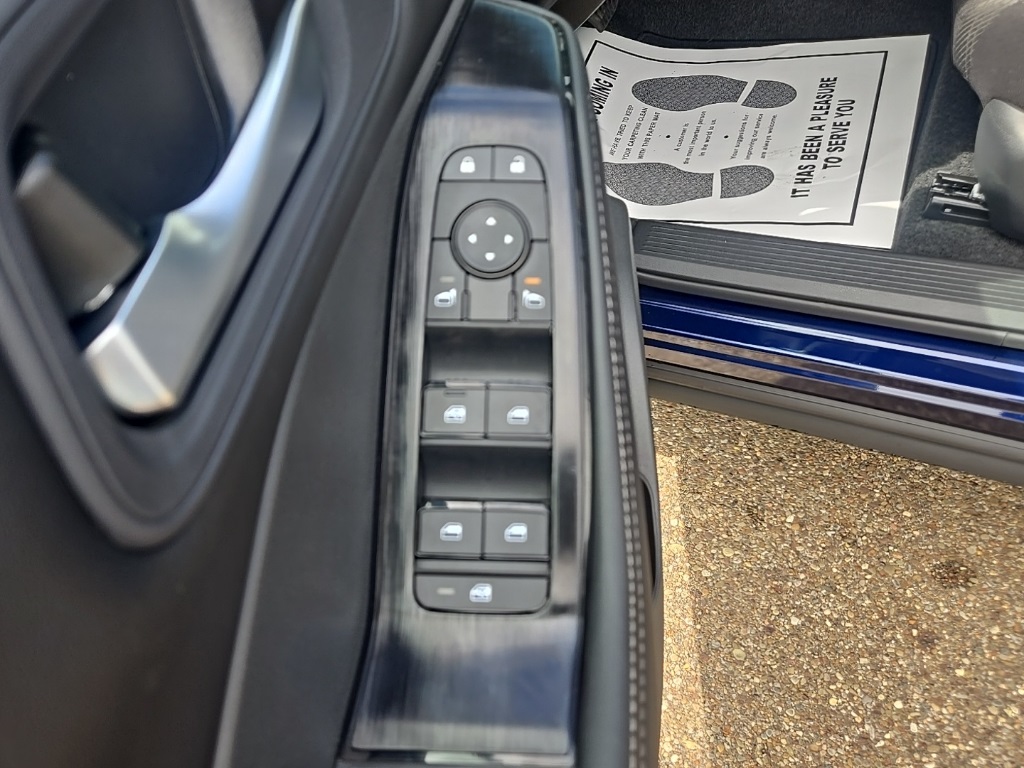 2026 Nissan Rogue SV photo 11