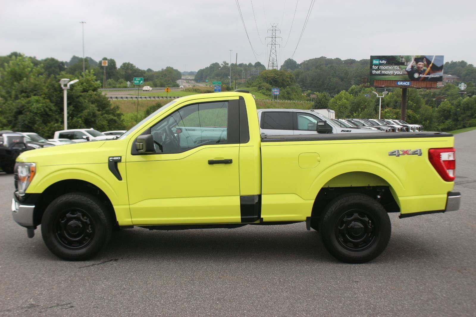 2022 Ford F-150 XL photo 4