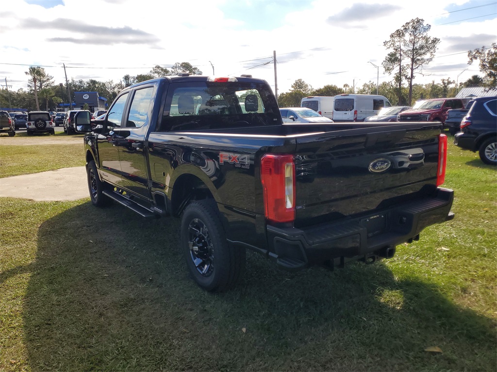 2026 Ford F-250 XL photo 3
