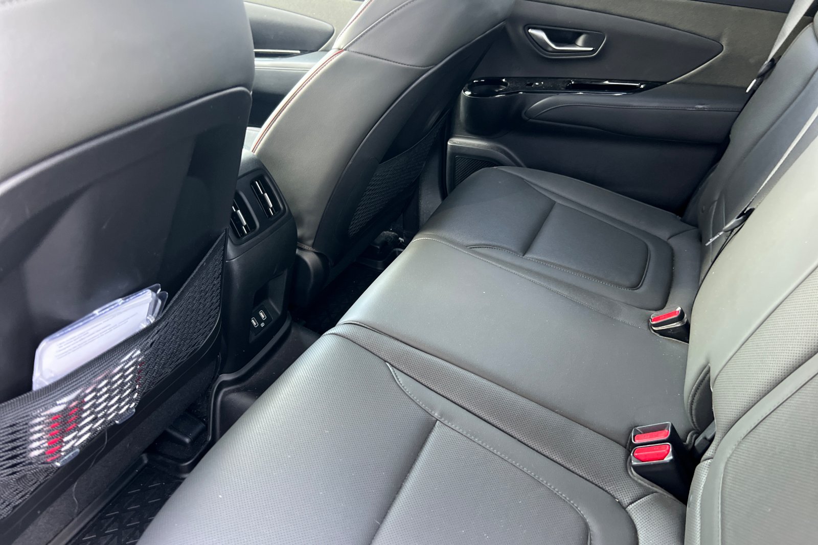 2024 Hyundai Santa Cruz Limited photo 8