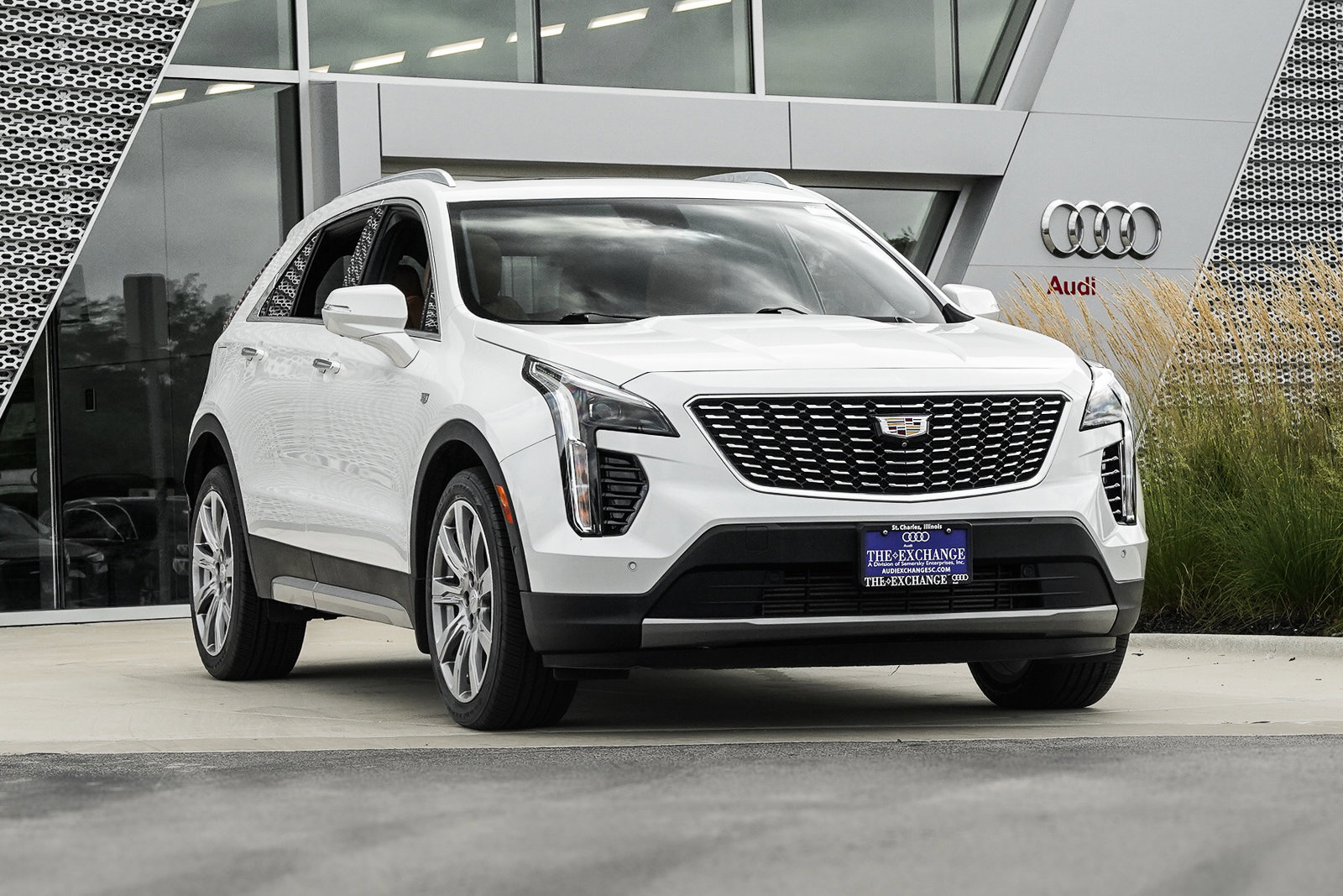 2020 Cadillac XT4 Premium Luxury