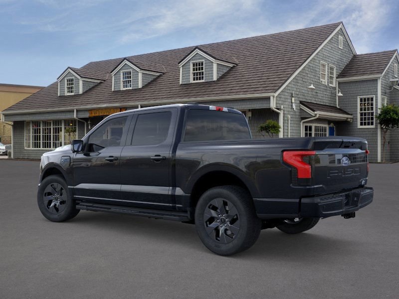 2025 Ford F-150 Lightning photo 2