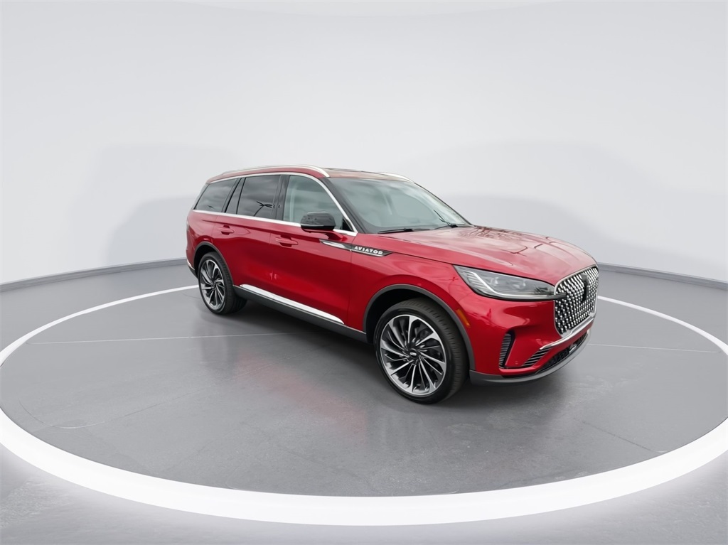 2025 Lincoln Aviator Reserve photo 2