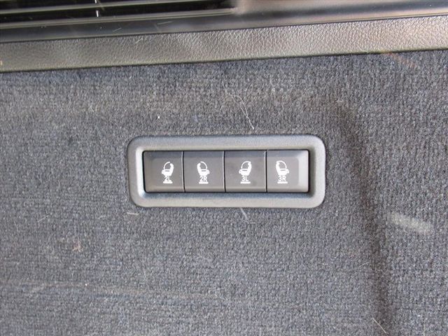 2024 Jeep Grand Wagoneer L II photo 35