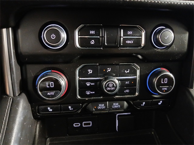 2021 Chevrolet Tahoe Z71 photo 11
